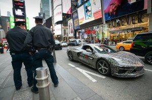 Среднемоторный Chevrolet Corvette: первые официальные фотографии