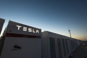 Tesla разрабатывает уникальную систему утилизации аккумуляторов