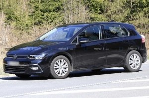 На прототипе нового VW Golf 2020 почти не осталось камуфляжа