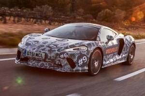 McLaren опубликовала новые фотографии «суперкара для дальних поездок»